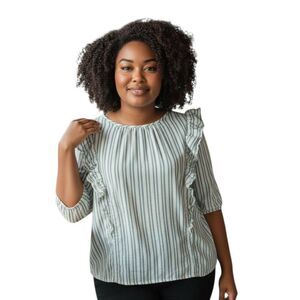 UNIVERSAL THREAD CREAM & BLUE STRIPE RUFFLE TOP SZ.XXL GUC.